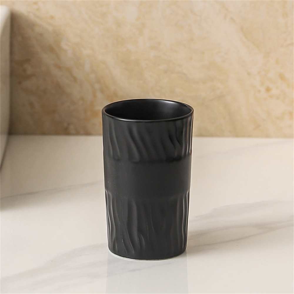4-teiliges Schwarzes Keramik-B – Zara Home Bathroom Set Bewertung und Preis