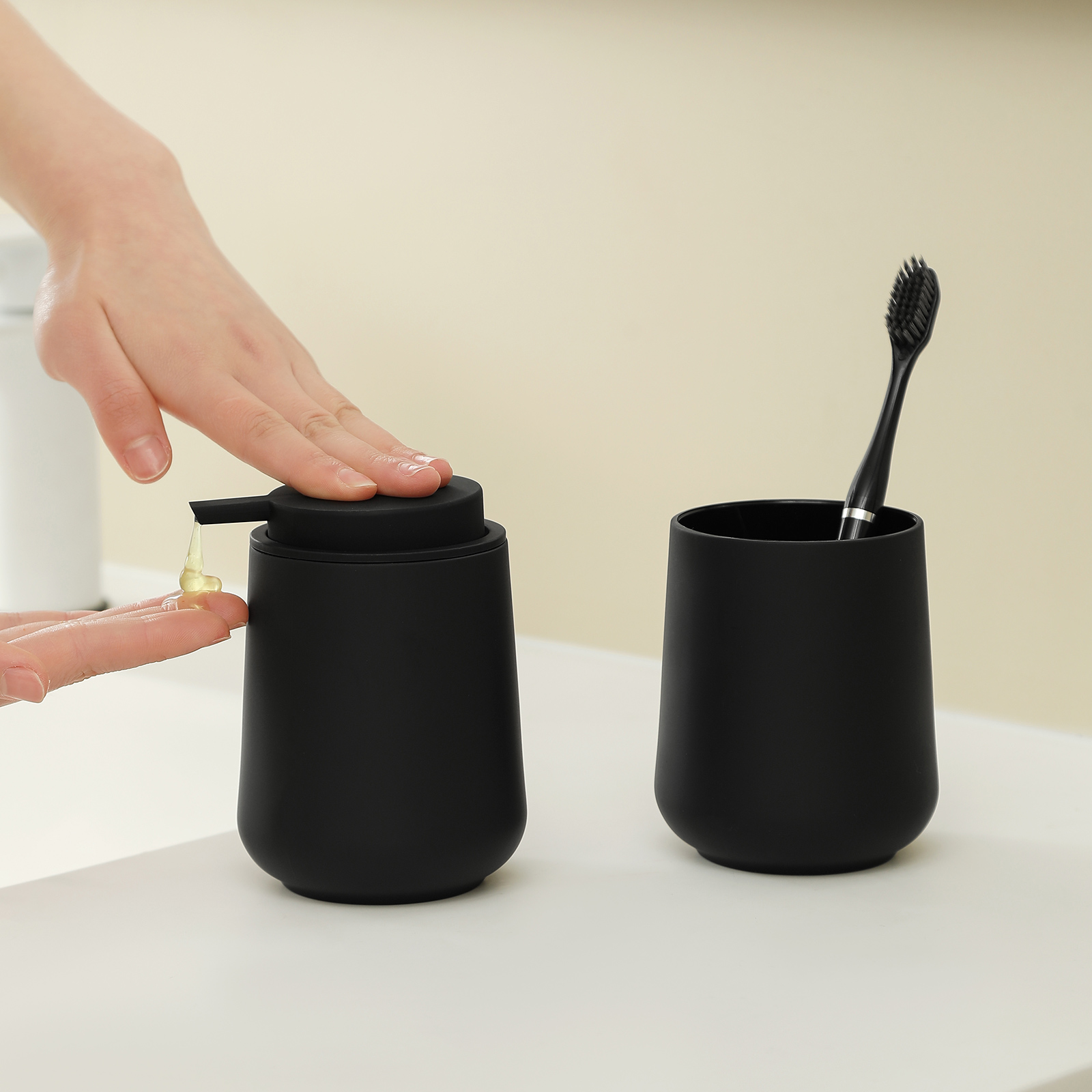 Badezimmer-Zubehör-Set – 2-tei – Zara Home Bathroom Set Bewertung und Preis